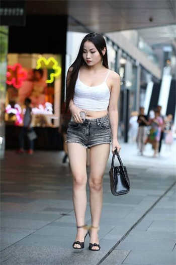 拼多多怎么搜出黄