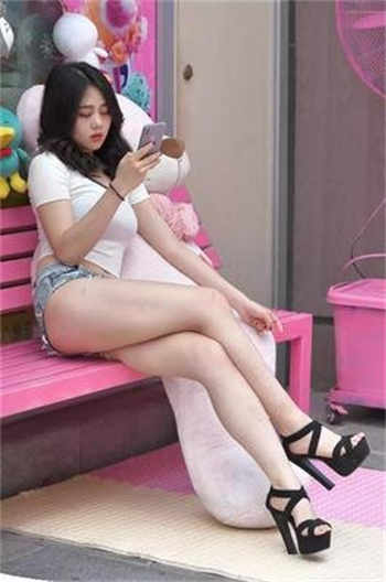 央视杨柳的五个妻子图片