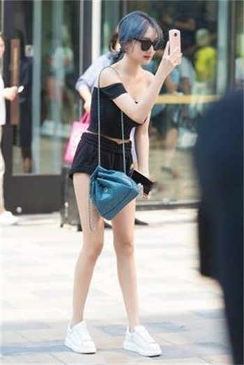 正能量jk女倒立