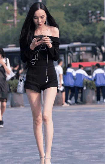 锐不可当造句