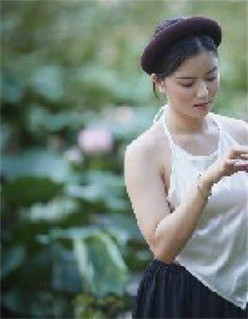 两个机长玩一个空姐图