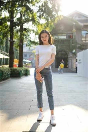 全世界都求我搞事业宁安
