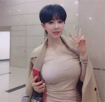 上海浦东蜜蜜视频