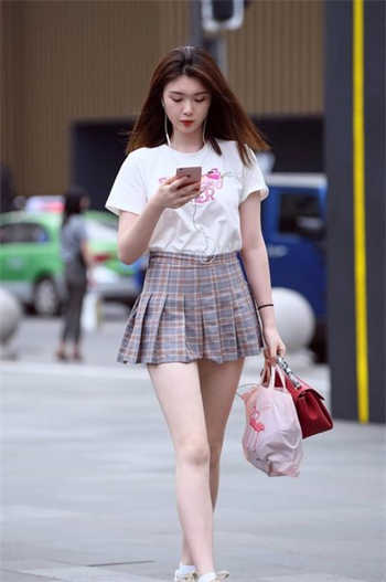 女人开附近人的目的