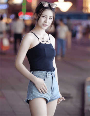 藏经阁美女直播