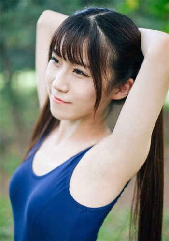 刘大壮给李娇娇撒种