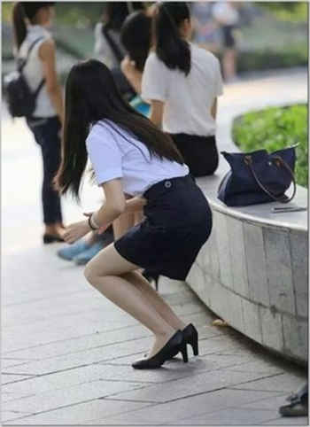 胡宇崴女友