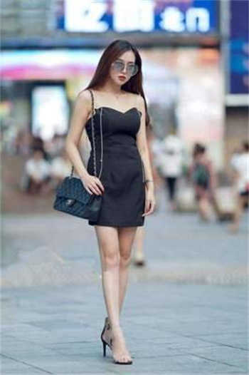妻子的兼职工作中文